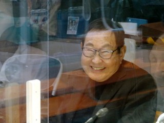 安田宗三郎会長のこの笑顔が「暗示」するものは？！